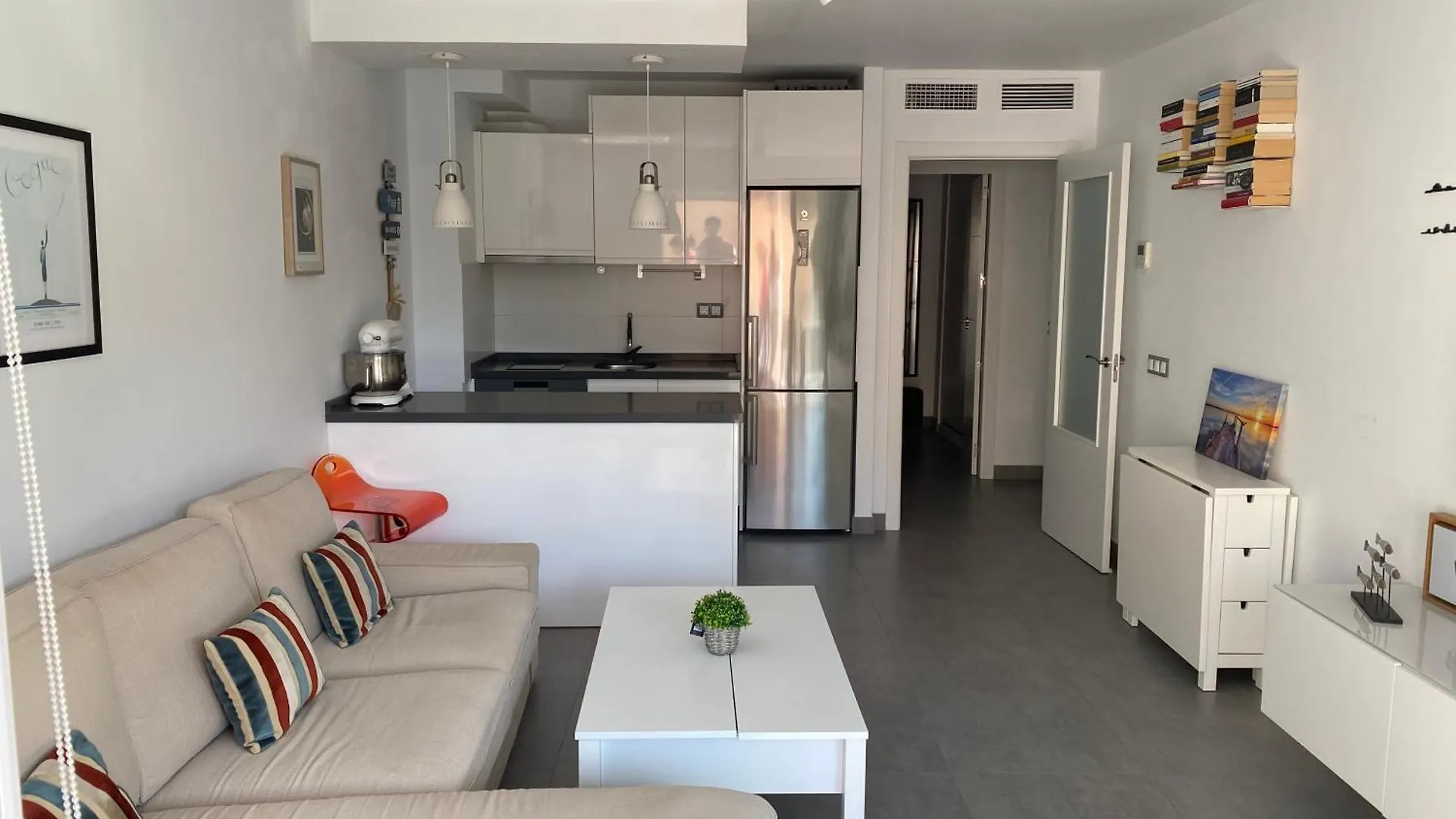 Apartamento junto al mar, Edificio la Dorada en Fuengirola España