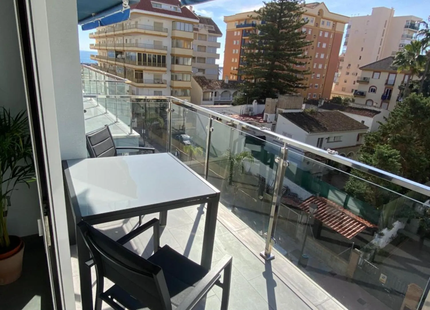 Apartamento junto al mar, Edificio la Dorada en Fuengirola